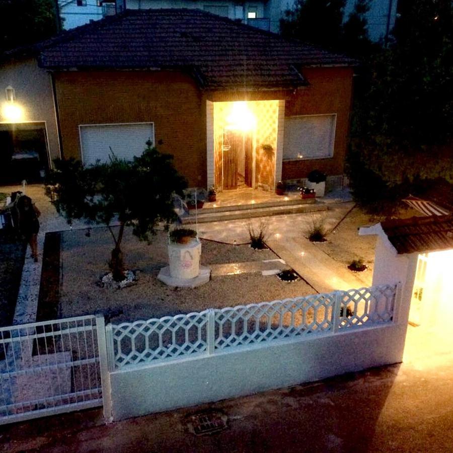 B&B Nonna Lilla มอนเตซิลวาโน ภายนอก รูปภาพ